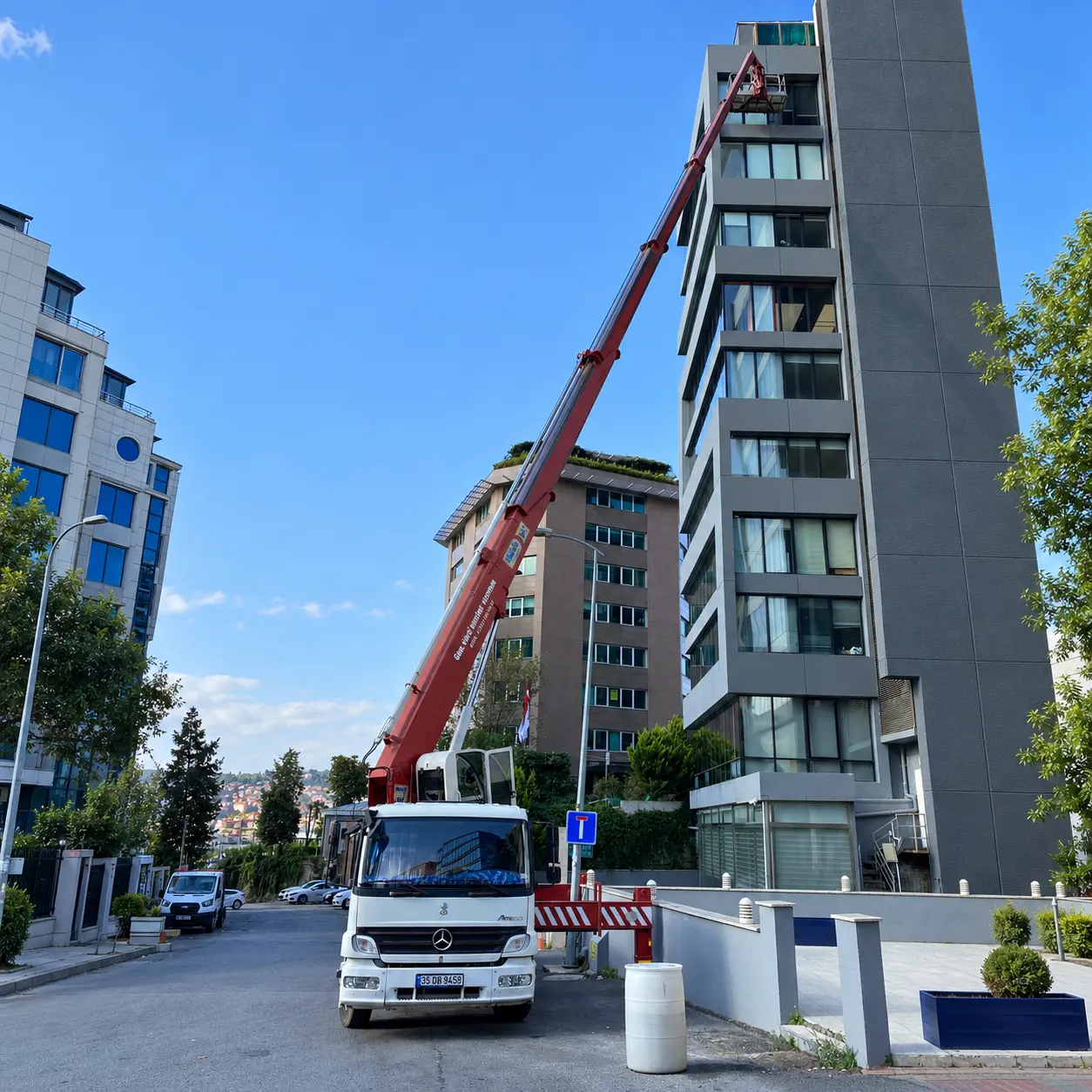 Ataşehir sepetli vinç hizmeti Önal Vinç